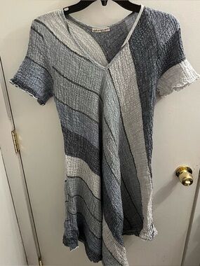 Mastro Moda Asymmetrical Mini Dress Size Small